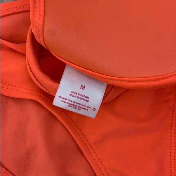 Bras: L Bottom: M - Picture 5 of 5